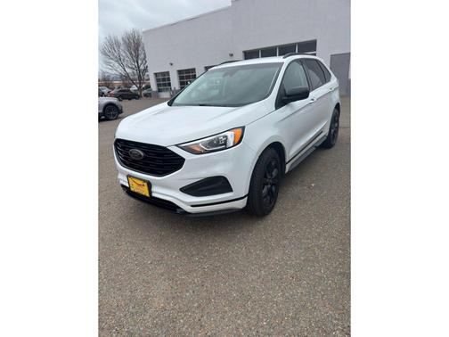 2022 Ford Edge SE