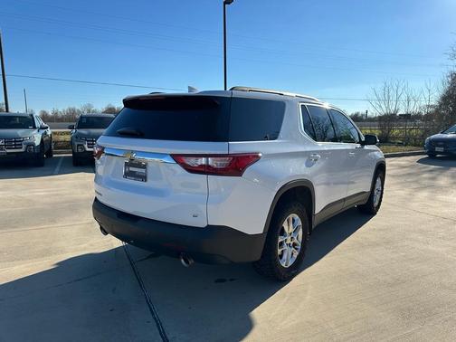 2020 Chevrolet Traverse LT Leather
