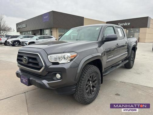 2022 Toyota Tacoma SR5
