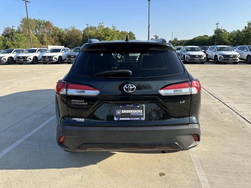 2022 Toyota Corolla Cross LE