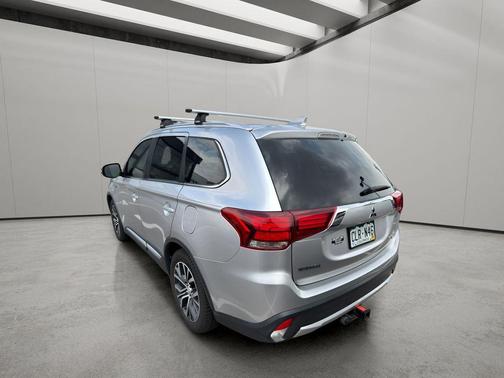 Alloy Silver Metallic 2018 Mitsubishi Outlander GT