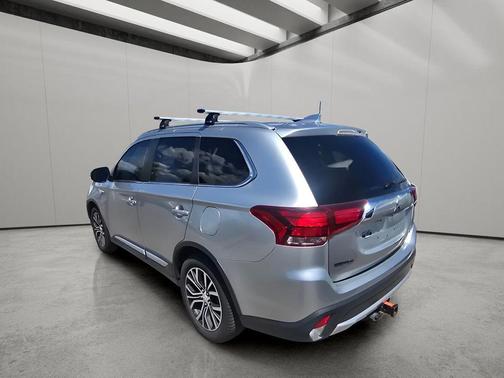 Alloy Silver Metallic 2018 Mitsubishi Outlander GT