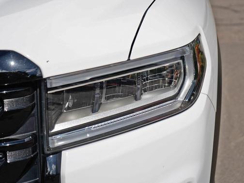Summit White 2023 GMC Acadia FWD SLE