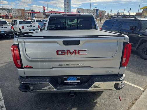 2019 GMC Sierra 1500 SLT