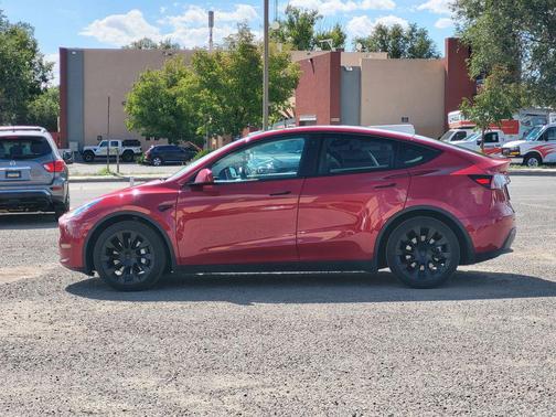 2021 Tesla Model Y Long Range Dual Motor All-Wheel Drive