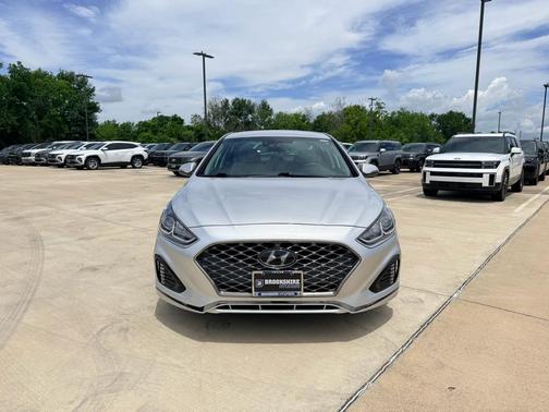 Symphony Silver 2019 Hyundai SONATA SEL