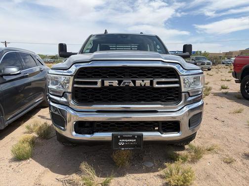 Billet Silver Metallic Clearcoat 2019 RAM 2500 Tradesman Regular Cab 4x4 8' Box