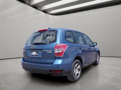 Quartz Blue Pearl 2016 Subaru Forester 2.5i
