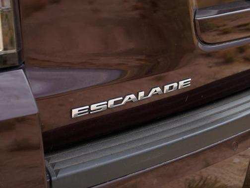 Deep Amethyst Metallic 2017 Cadillac Escalade ESV Premium Luxury