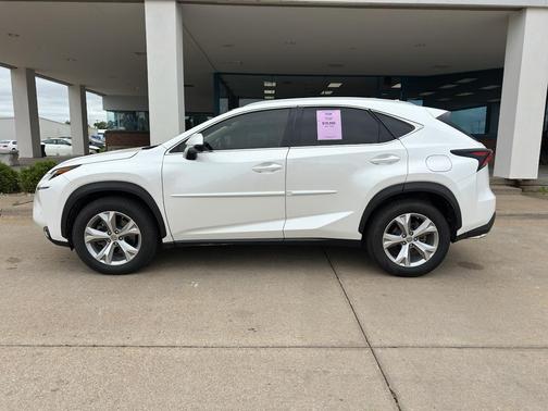 Eminent White Pearl 2017 Lexus NX 200t Base