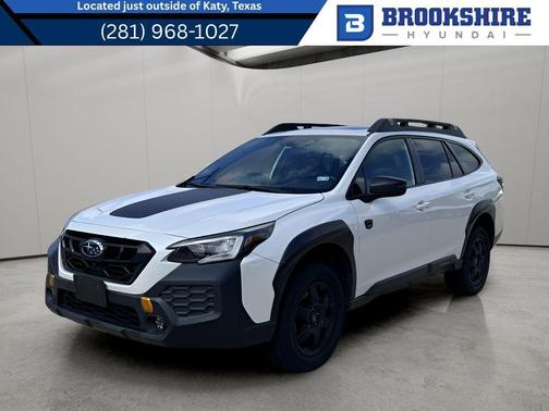 Crystal White Pearl 2024 Subaru Outback Wilderness