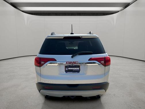 Quicksilver Metallic 2018 GMC Acadia SLT-2