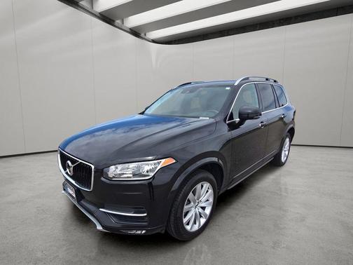 Ember Black Metallic 2016 Volvo XC90 T6 Momentum