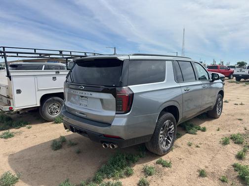 Gray 2025 Chevrolet Suburban 4WD Z71