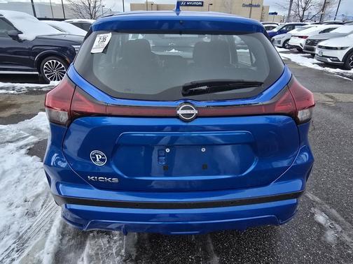 2024 Nissan Kicks S