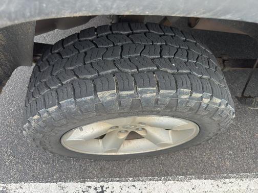 Gray 2008 Dodge Ram 1500 SLT Quad Cab