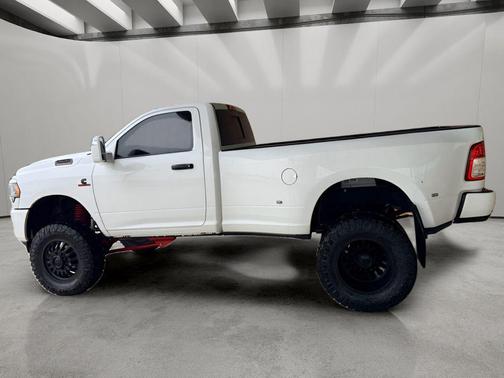 Bright White Clearcoat 2023 RAM 3500 Tradesman Regular Cab 4x4 8' Box