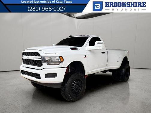 Bright White Clearcoat 2023 RAM 3500 Tradesman Regular Cab 4x4 8' Box