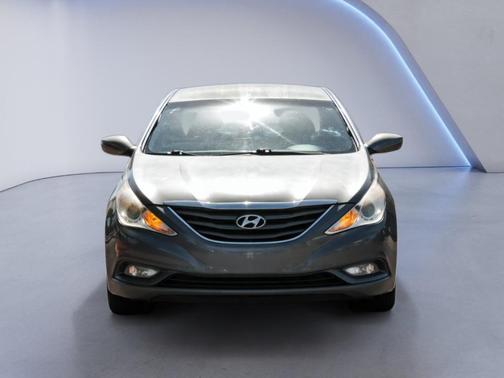 Harbor Gray Metallic 2013 Hyundai SONATA GLS