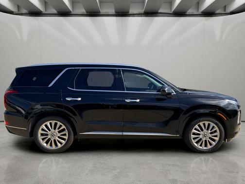 Becketts Black 2020 Hyundai PALISADE Limited
