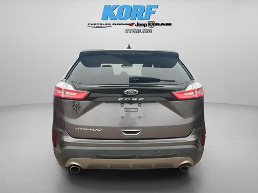 2021 Ford Edge Titanium