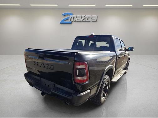 Diamond Black Crystal Pearlcoat 2023 RAM 1500 Rebel