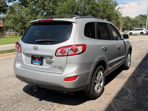 Radiant Silver 2010 Hyundai SANTA FE Limited