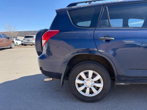 2006 Toyota RAV4 Base