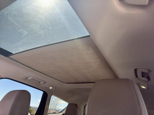 White Platinum Metallic Tri-Coat 2015 Ford Escape Titanium