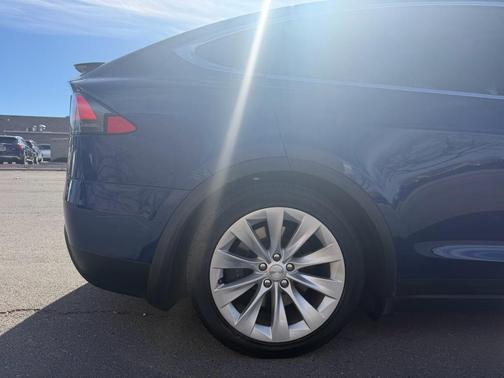 2020 Tesla Model X Long Range Dual Motor All-Wheel Drive