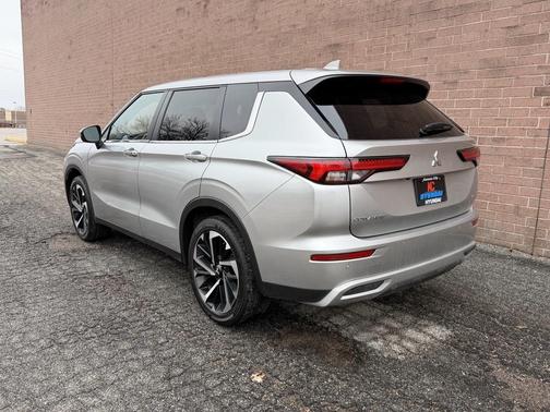 2024 Mitsubishi Outlander SE 2.5 S-AWC