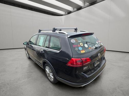 2017 Volkswagen Golf Alltrack TSI SE