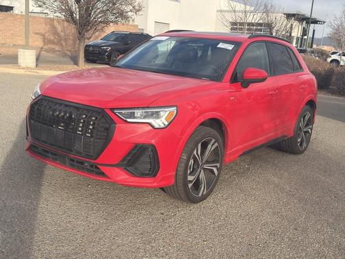 2023 Audi Q3 45 S line Premium Plus