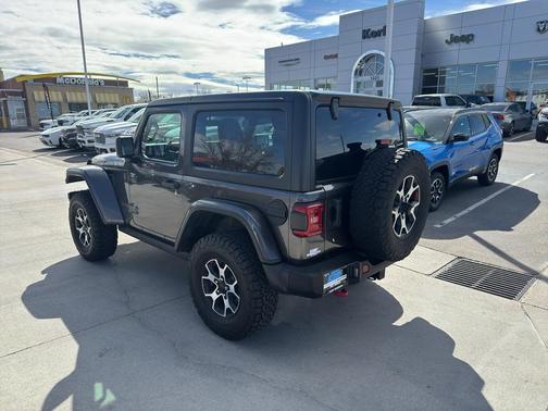 Granite Crystal Metallic Clearcoat 2020 Jeep Wrangler Rubicon