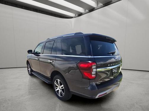 Dark Matter Gray Metallic 2024 Ford Expedition Limited