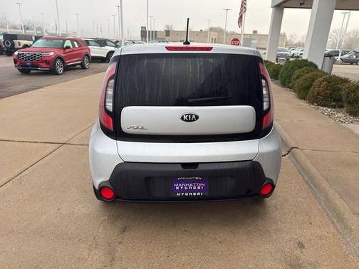 2016 Kia Soul Base