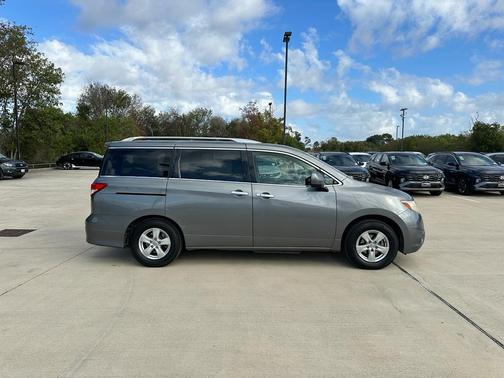 2015 Nissan Quest SV