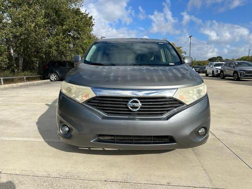 2015 Nissan Quest SV