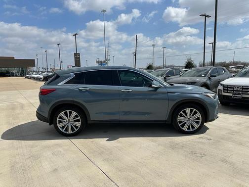 2022 INFINITI QX50 SENSORY