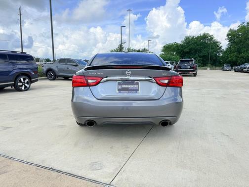 Gun Metallic 2016 Nissan Maxima 3.5 SR