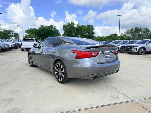Gun Metallic 2016 Nissan Maxima 3.5 SR