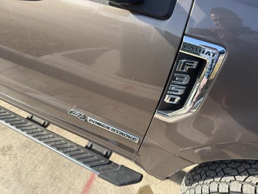 2022 Ford F-350 Lariat