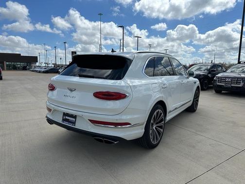 2021 Bentley Bentayga V8