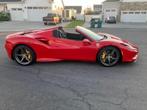 2023 Ferrari F8 Spider USA Base