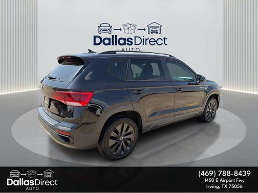 Deep Black Pearl 2022 Volkswagen Taos 1.5T S