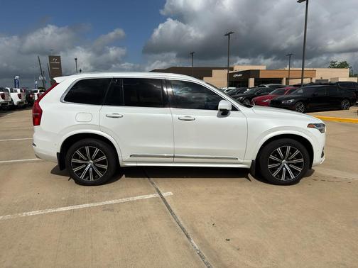 Crystal White Metallic 2020 Volvo XC90 T6 Inscription