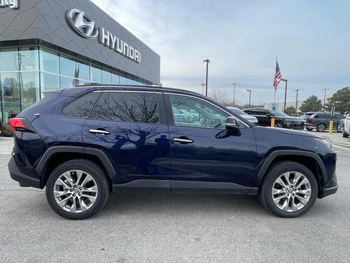 2023 Toyota RAV4 Limited