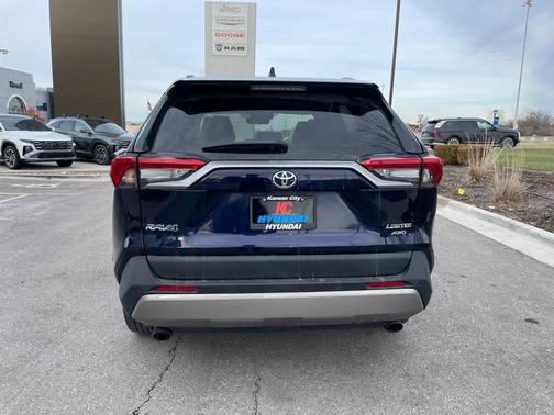 2023 Toyota RAV4 Limited