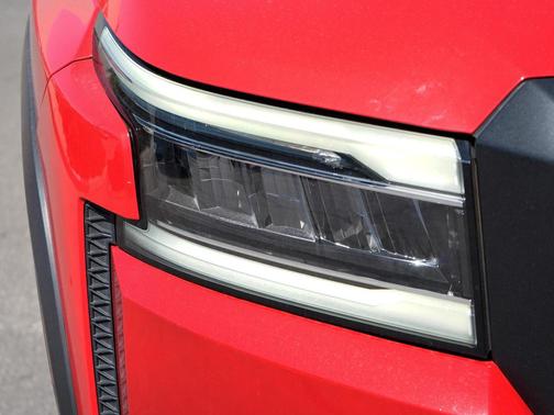 Red Alert 2022 Nissan Frontier PRO-X