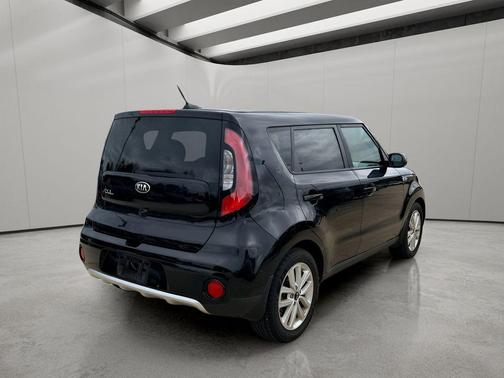 Shadow Black 2018 Kia Soul +